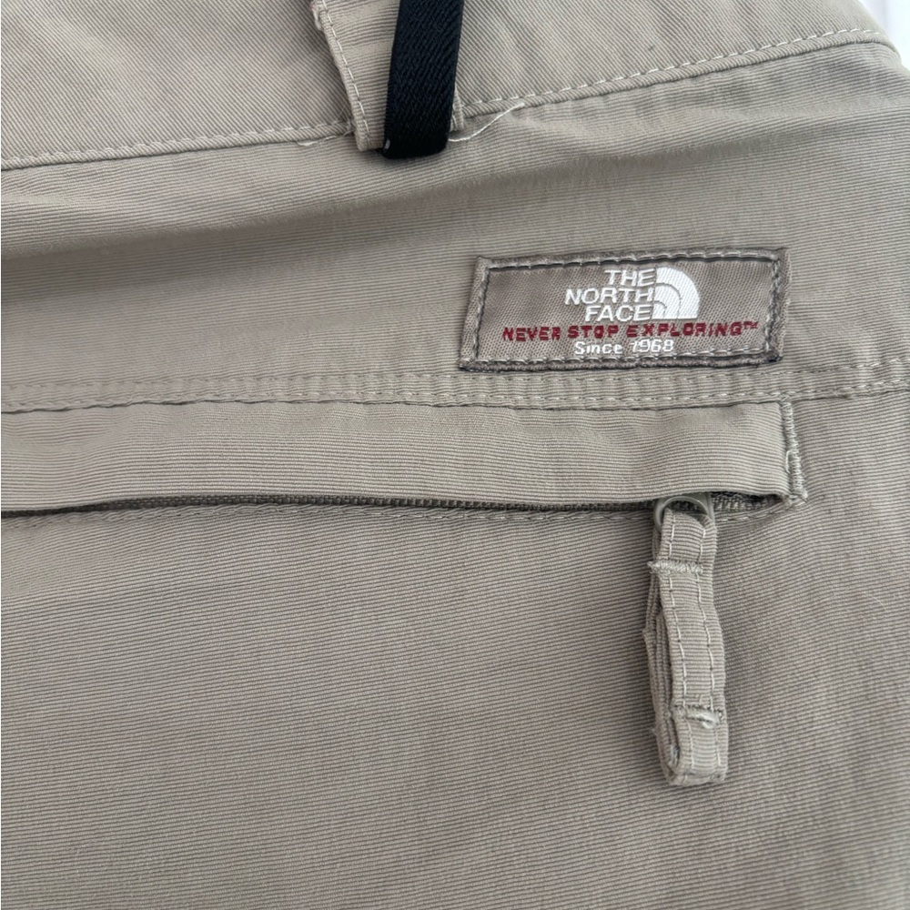 The North Face Women's Convertible Pants - Picture 10 of 16